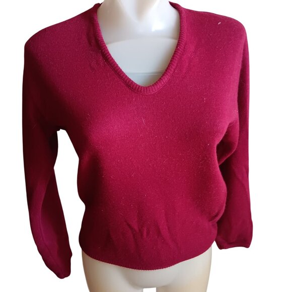 Women's Small Medium Vintage Sweater V-Neck Red Long Sleeve Knit Buttery 1970's - Picture 1 of 5